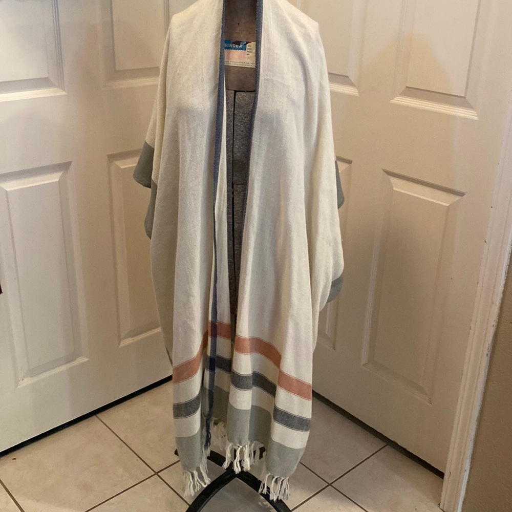 Womens poncho